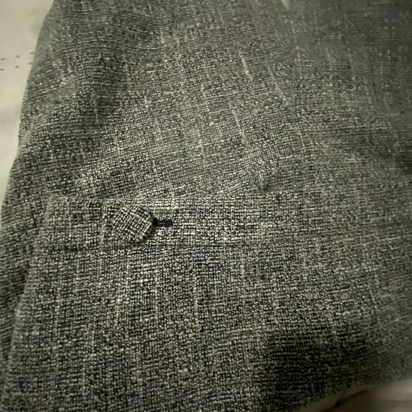 Ann Taylor Women's Tweed Pencil Skirt, size 8P US - Picture 1 of 3